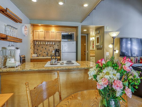 Yosemite Area Home 984702