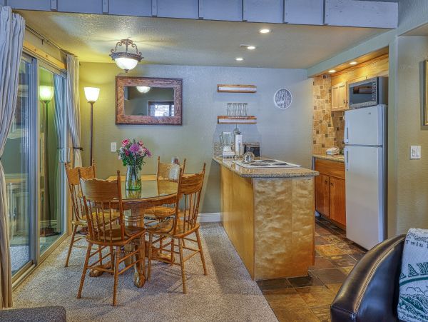 Yosemite Area Home 984702