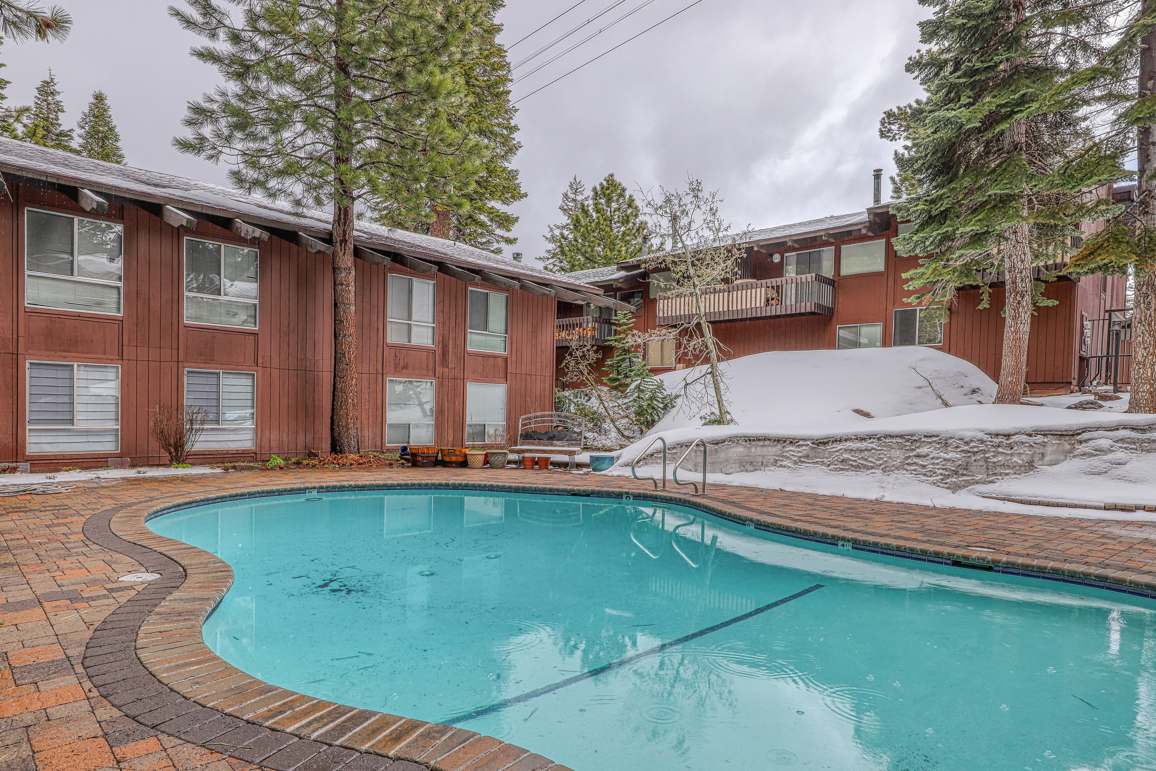 Yosemite Area Home 984702