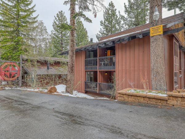 Yosemite Area Home 984702