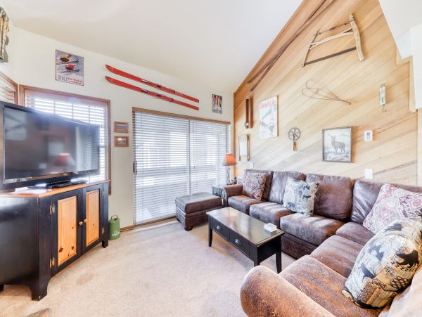 Yosemite Area Home 984704