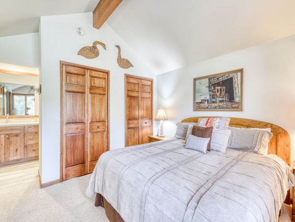 Yosemite Area Home 984704