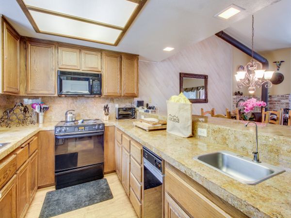 Yosemite Area Home 984705