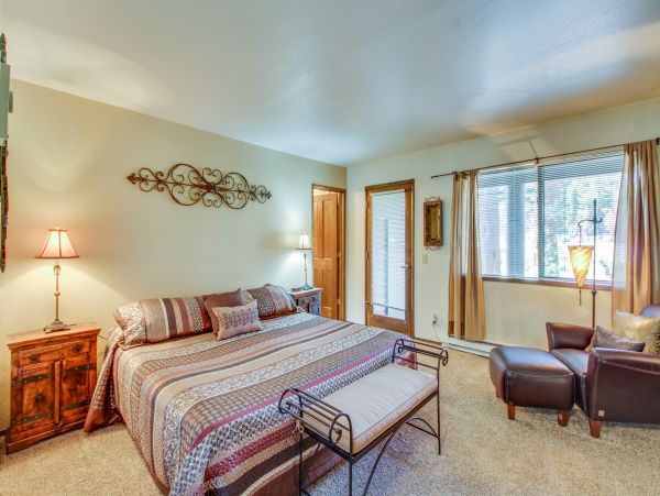 Yosemite Area Home 984705