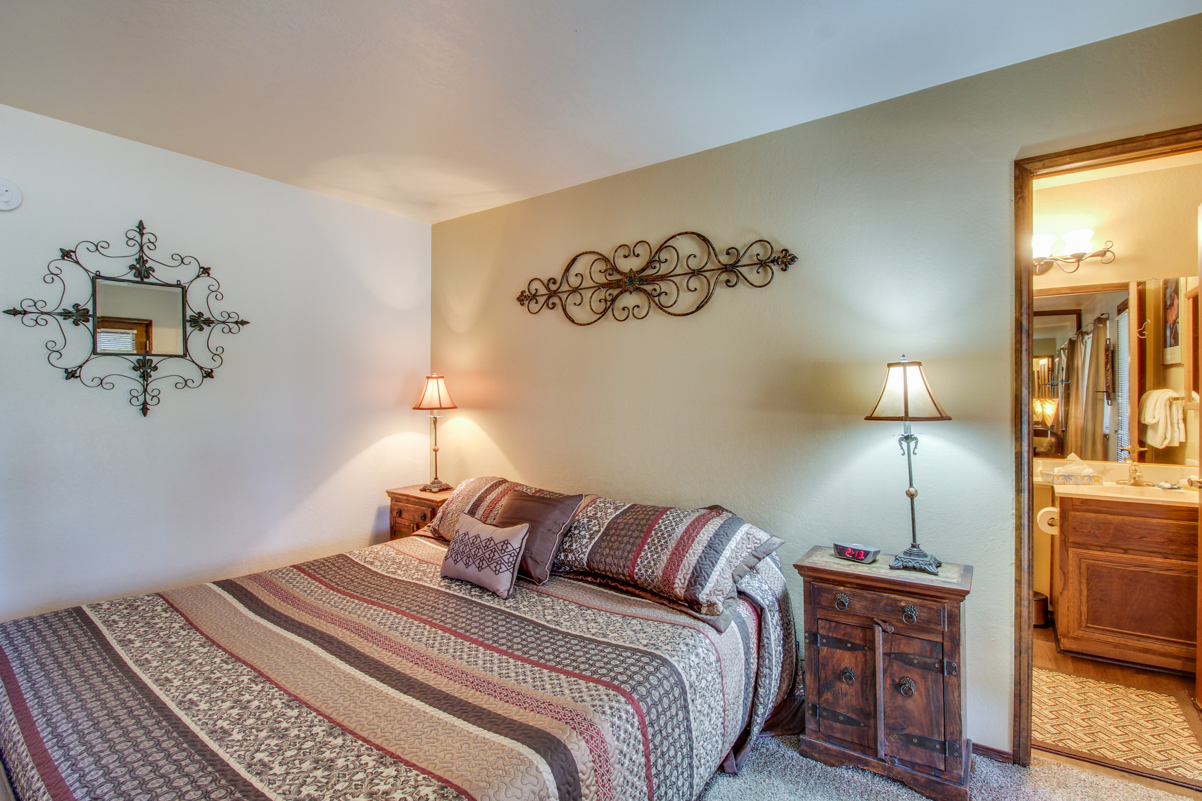 Yosemite Area Home 984705