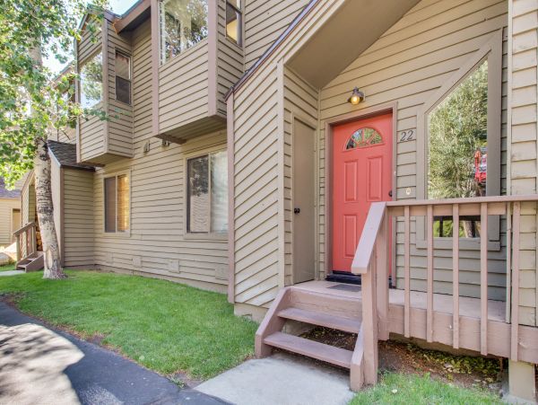 Yosemite Area Home 984705