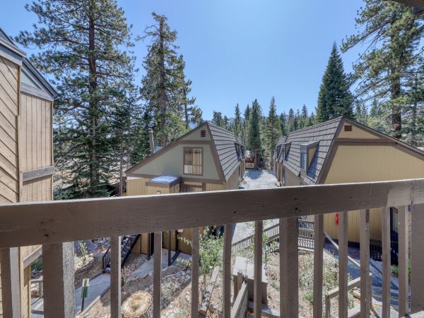 Yosemite Area Home 984707