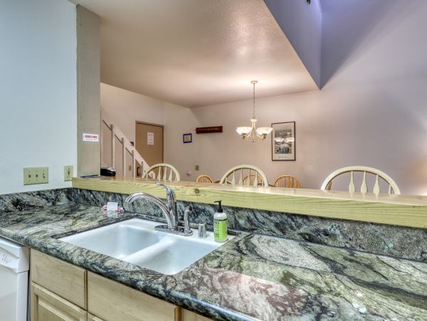 Yosemite Area Home 984708