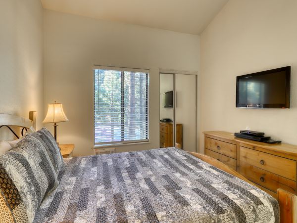 Yosemite Area Home 984708