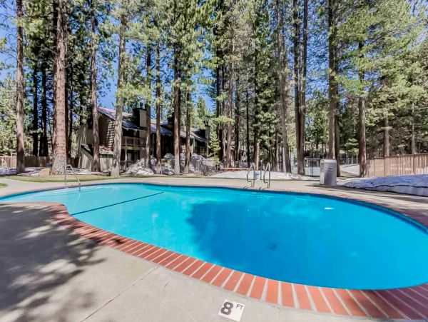 Yosemite Area Home 984709