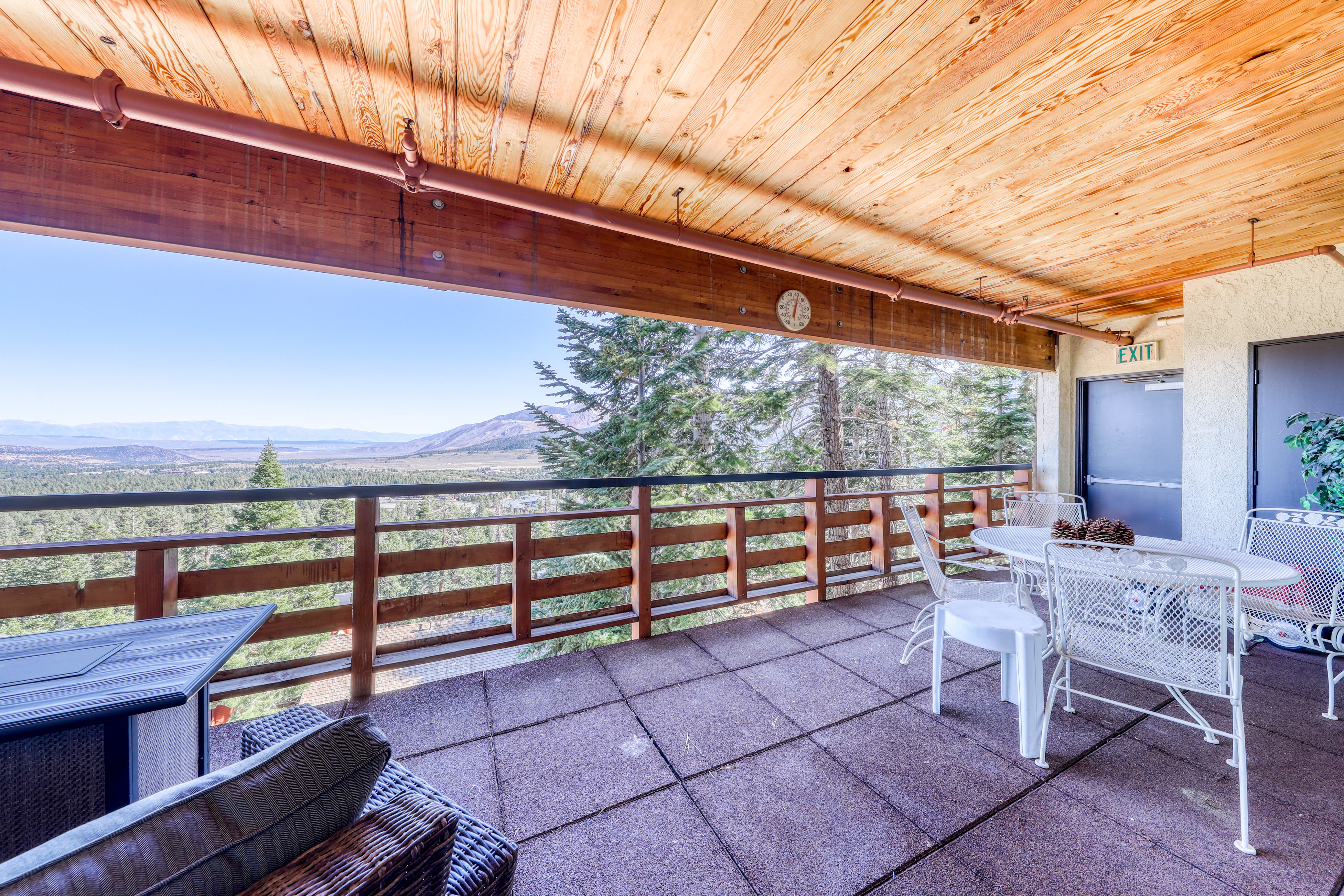 Yosemite Area Home 984711