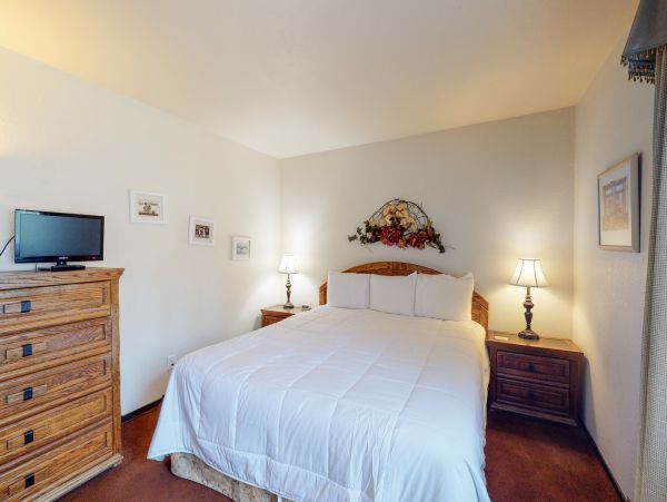 Yosemite Area Home 984712