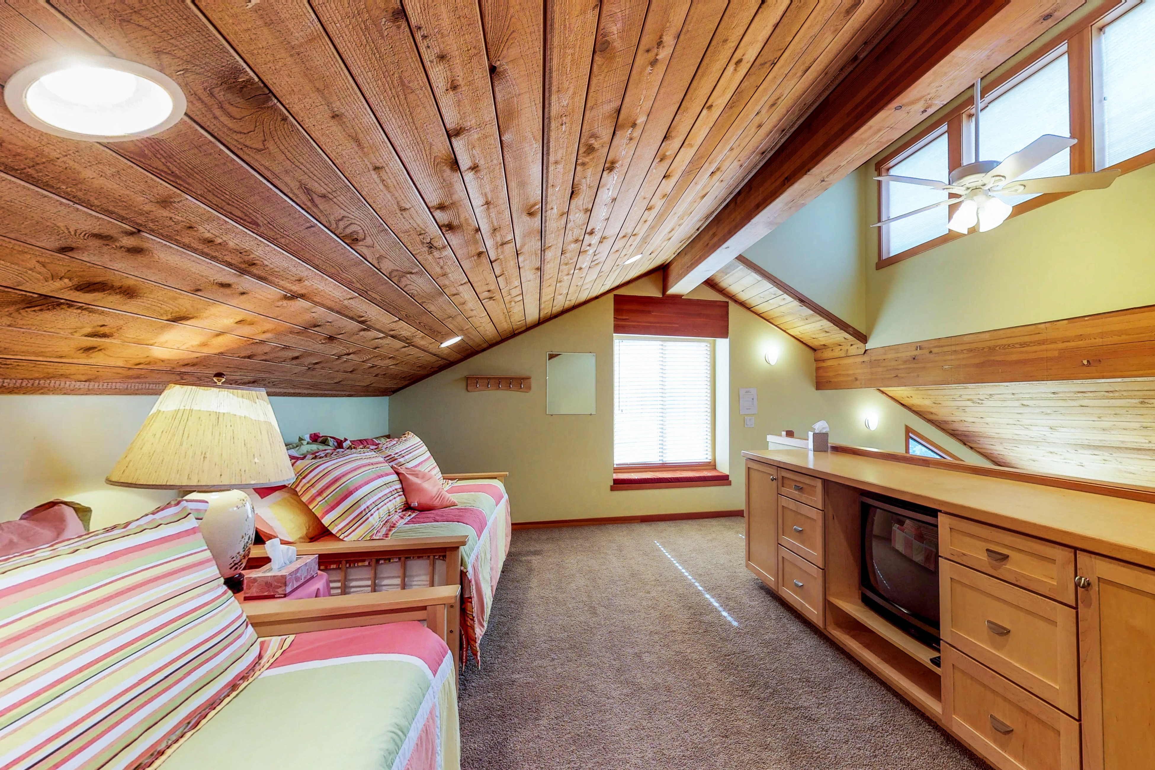 Yosemite Area Home 984713