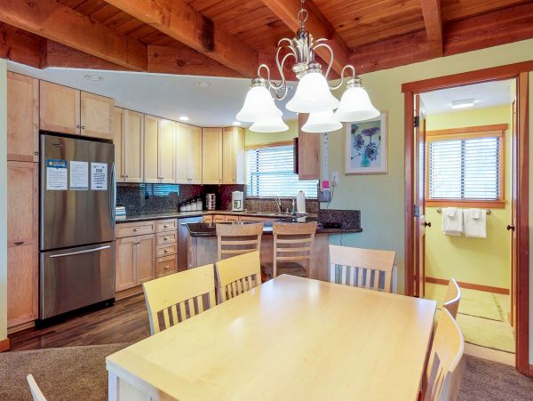 Yosemite Area Home 984713