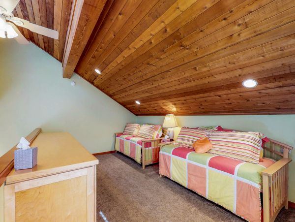 Yosemite Area Home 984713
