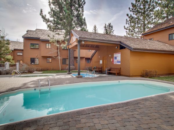 Yosemite Area Home 984713
