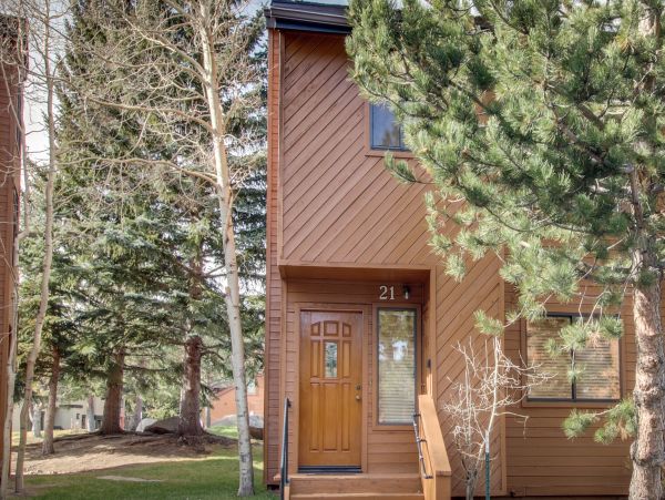 Yosemite Area Home 984713