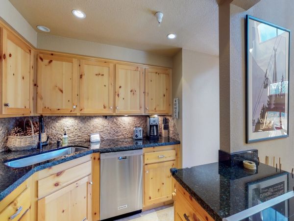 Yosemite Area Home 984714
