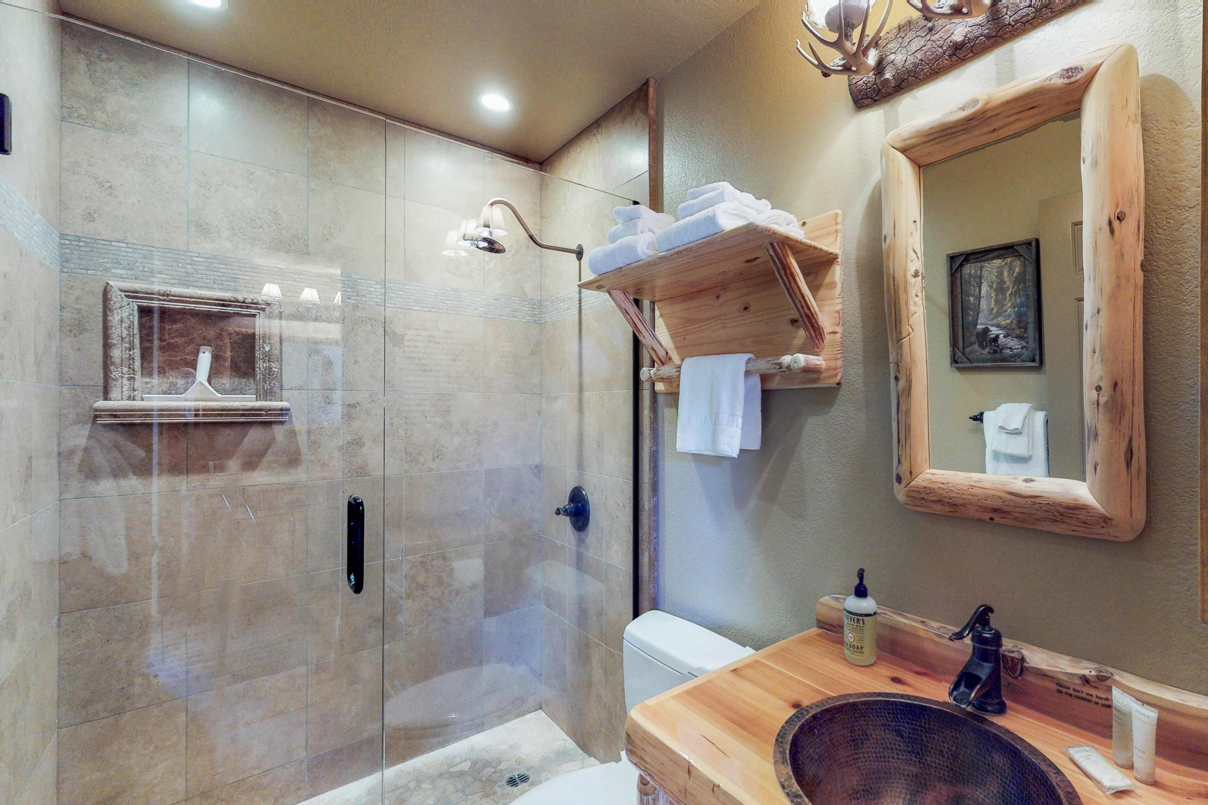 Yosemite Area Home 984714