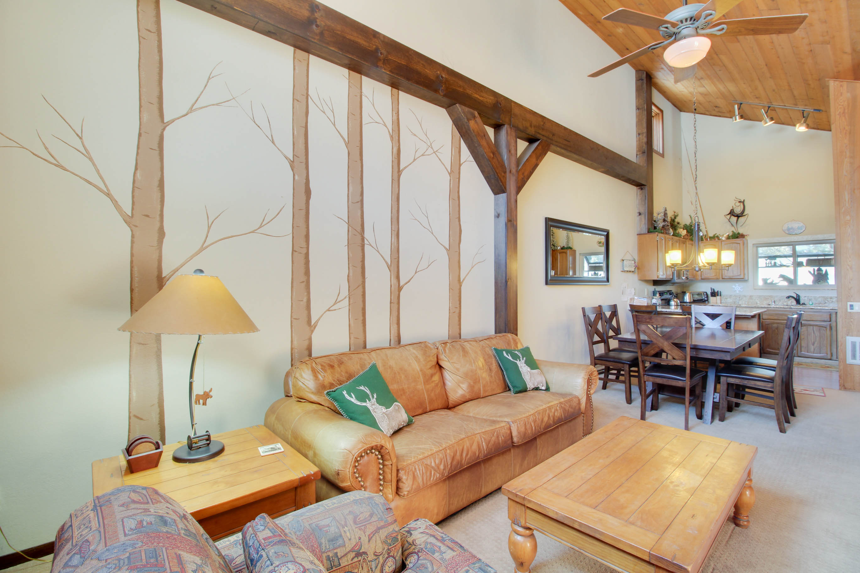 Yosemite Area Home 984715
