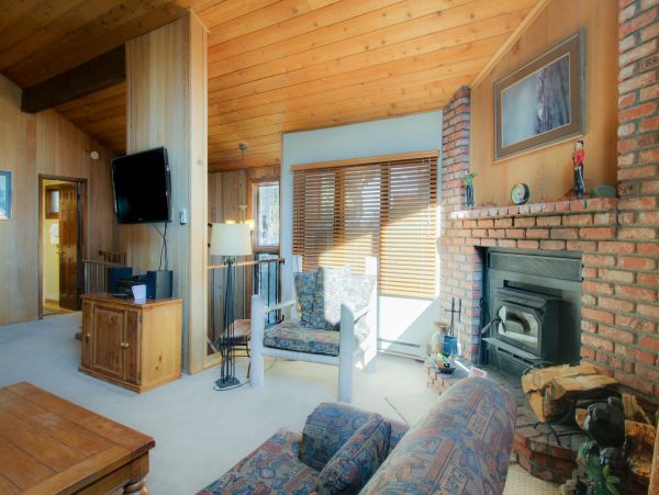Yosemite Area Home 984715
