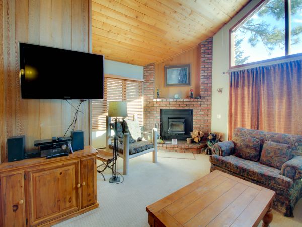 Yosemite Area Home 984715