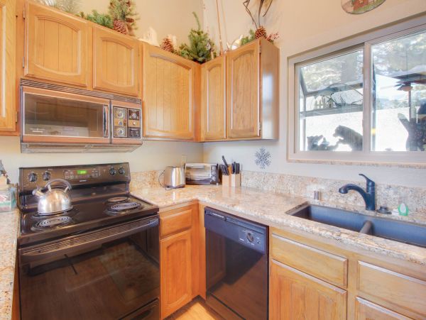 Yosemite Area Home 984715