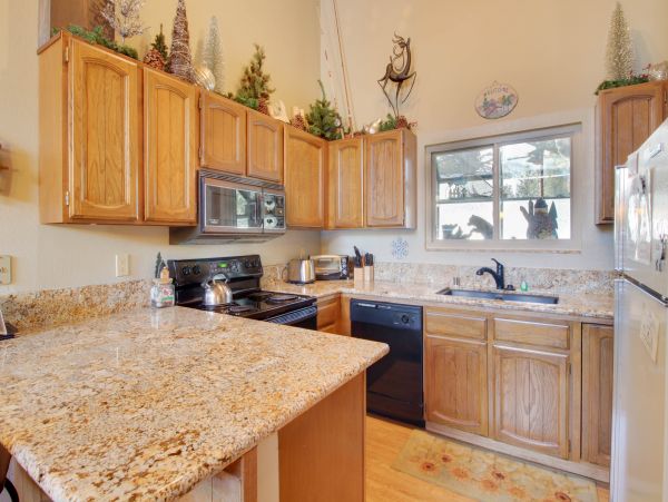 Yosemite Area Home 984715