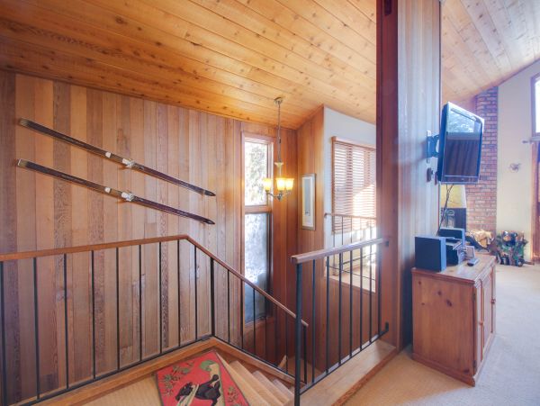 Yosemite Area Home 984715