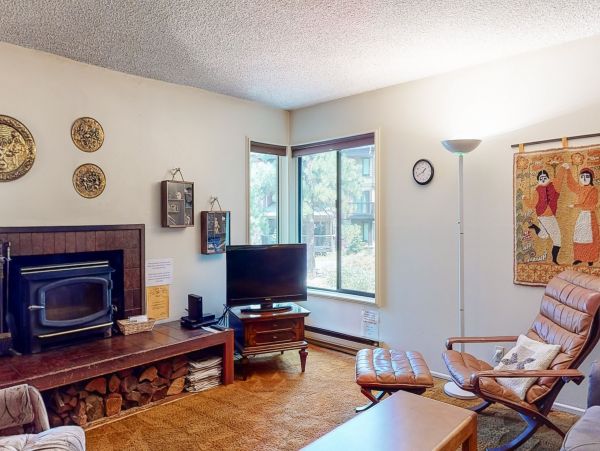 Yosemite Area Home 984716
