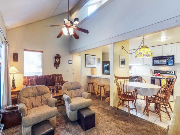 Yosemite Area Home 984717