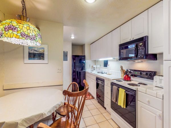 Yosemite Area Home 984717