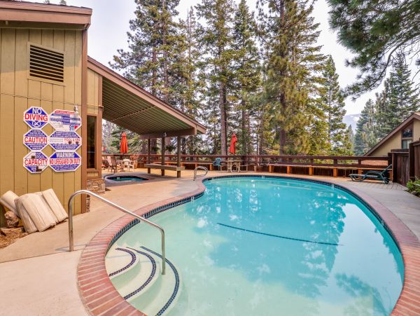 Yosemite Area Home 984717