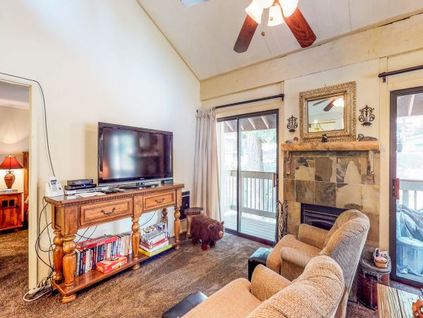 Yosemite Area Home 984717