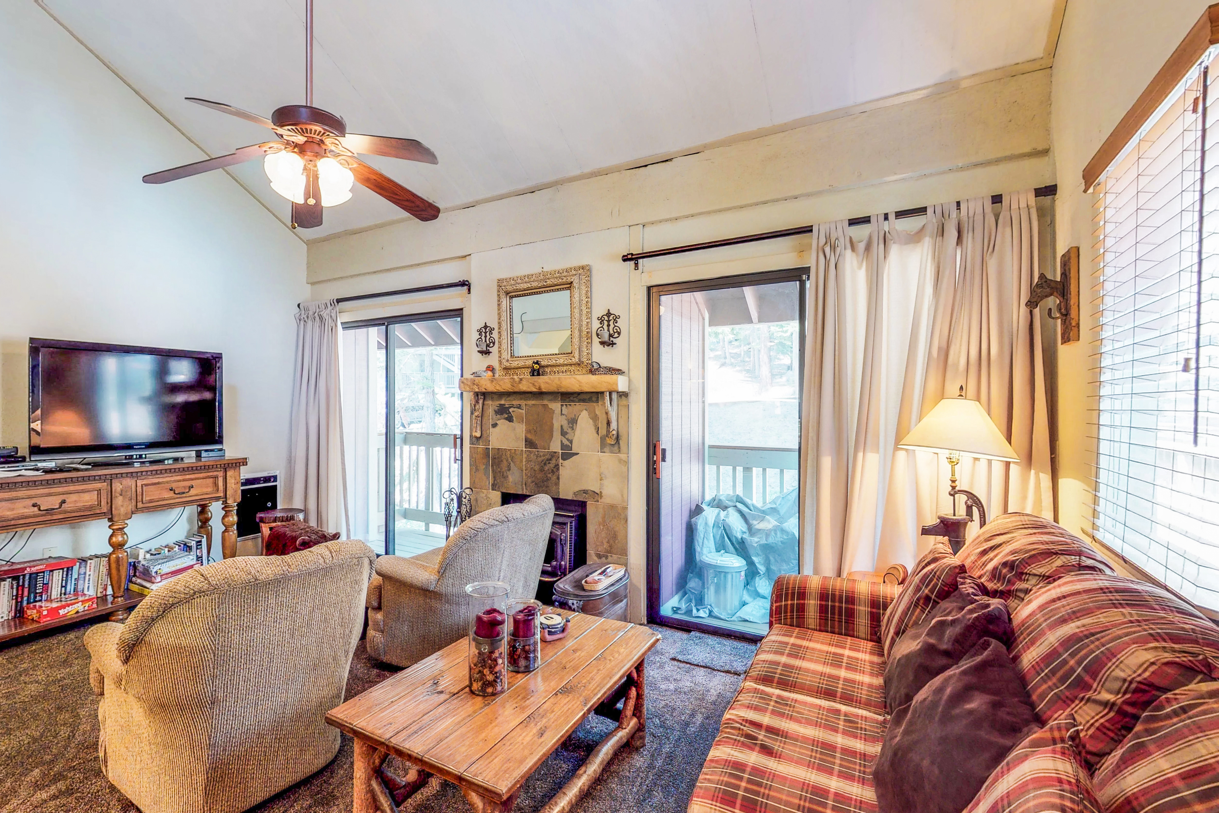 Yosemite Area Home 984717
