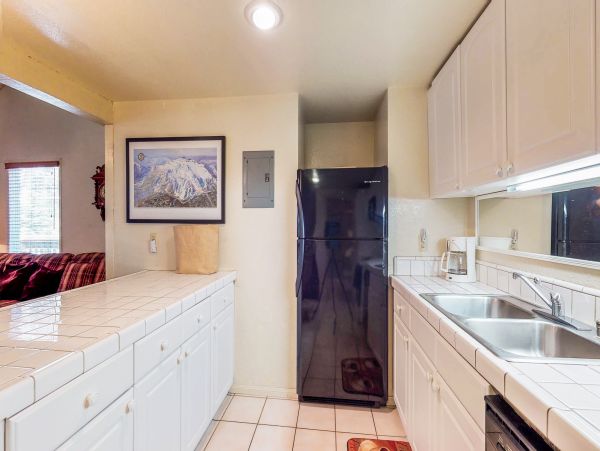 Yosemite Area Home 984717