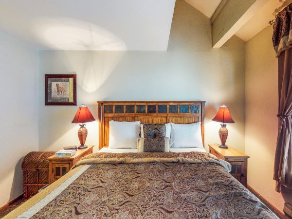 Yosemite Area Home 984717