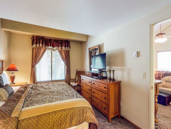Yosemite Area Home 984717
