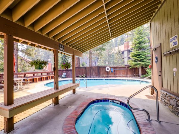 Yosemite Area Home 984717