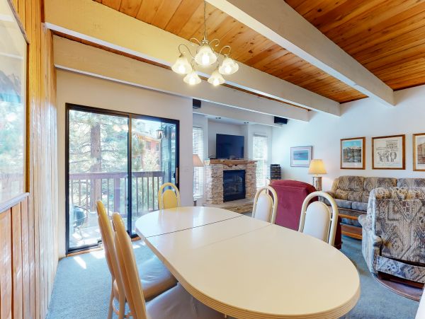 Yosemite Area Home 984718