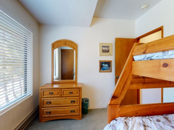 Yosemite Area Home 984718