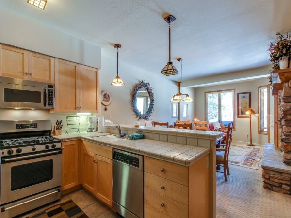 Yosemite Area Home 984719