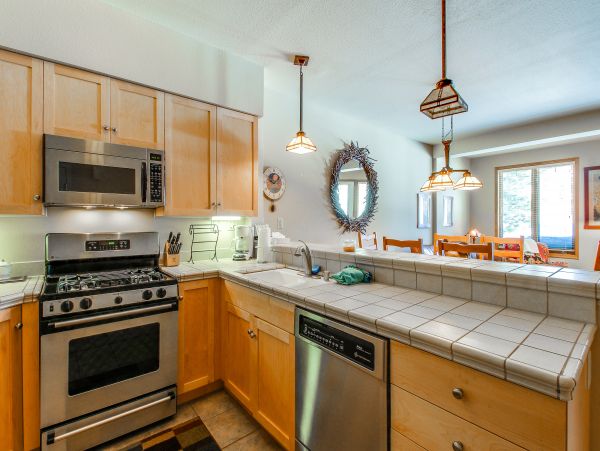 Yosemite Area Home 984719