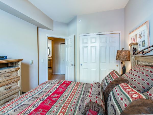 Yosemite Area Home 984719