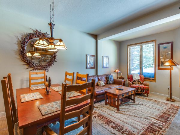 Yosemite Area Home 984719