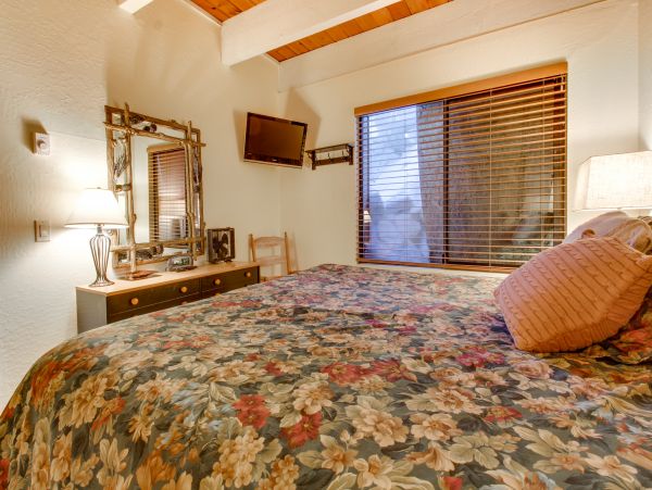 Yosemite Area Home 984720