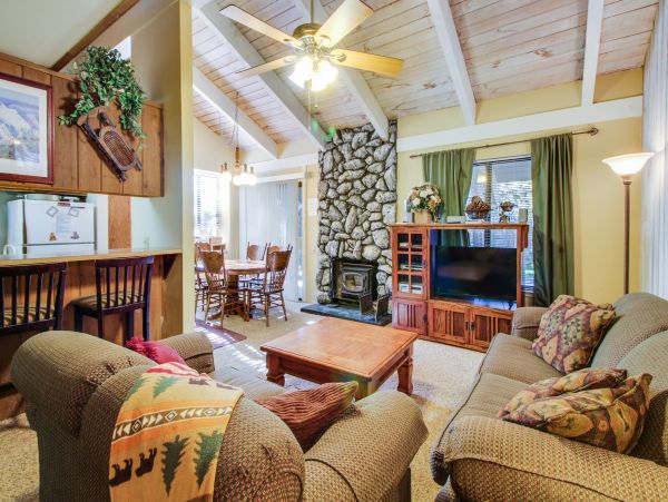 Yosemite Area Home 984722