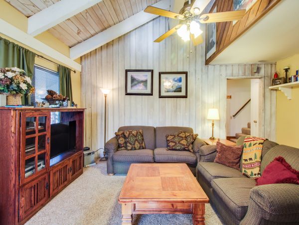 Yosemite Area Home 984722