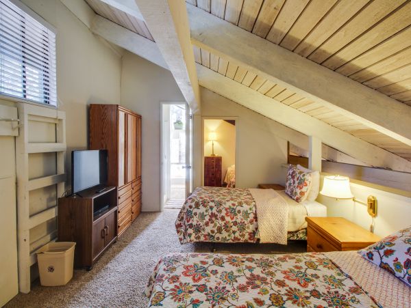 Yosemite Area Home 984722