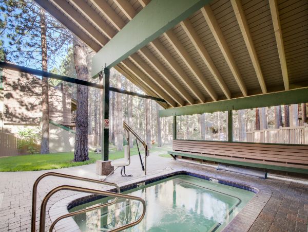 Yosemite Area Home 984722